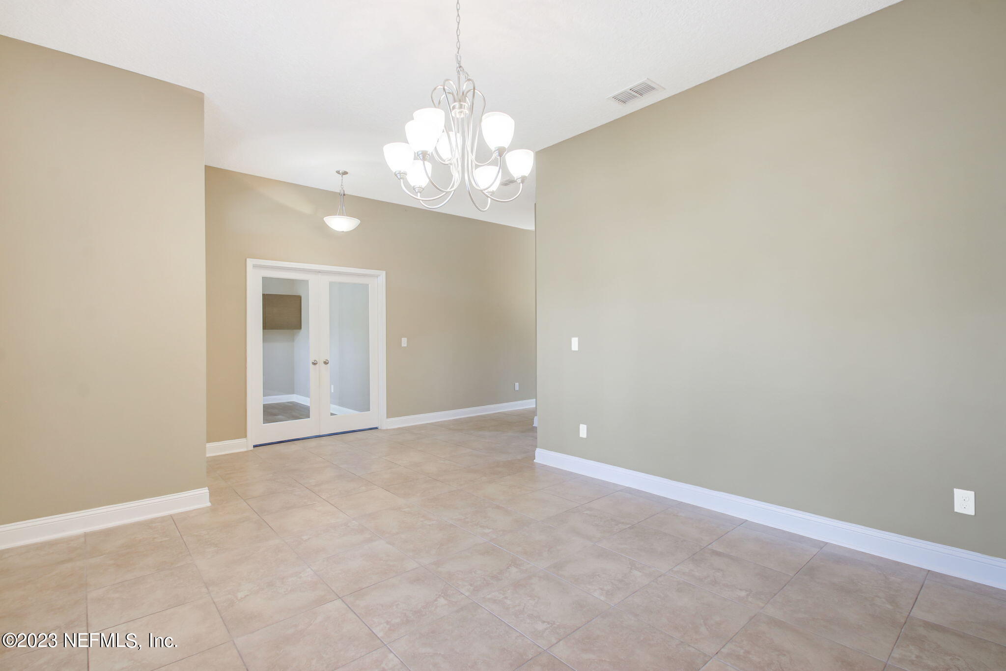 3376 Marbon Road Jacksonville, FL 32223 - Photo 9 of 39 view from dining area
