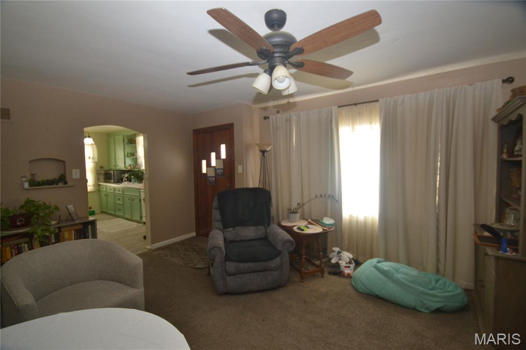 512 Kansas Avenue Belleville, IL 62221 - Photo 2 of 15