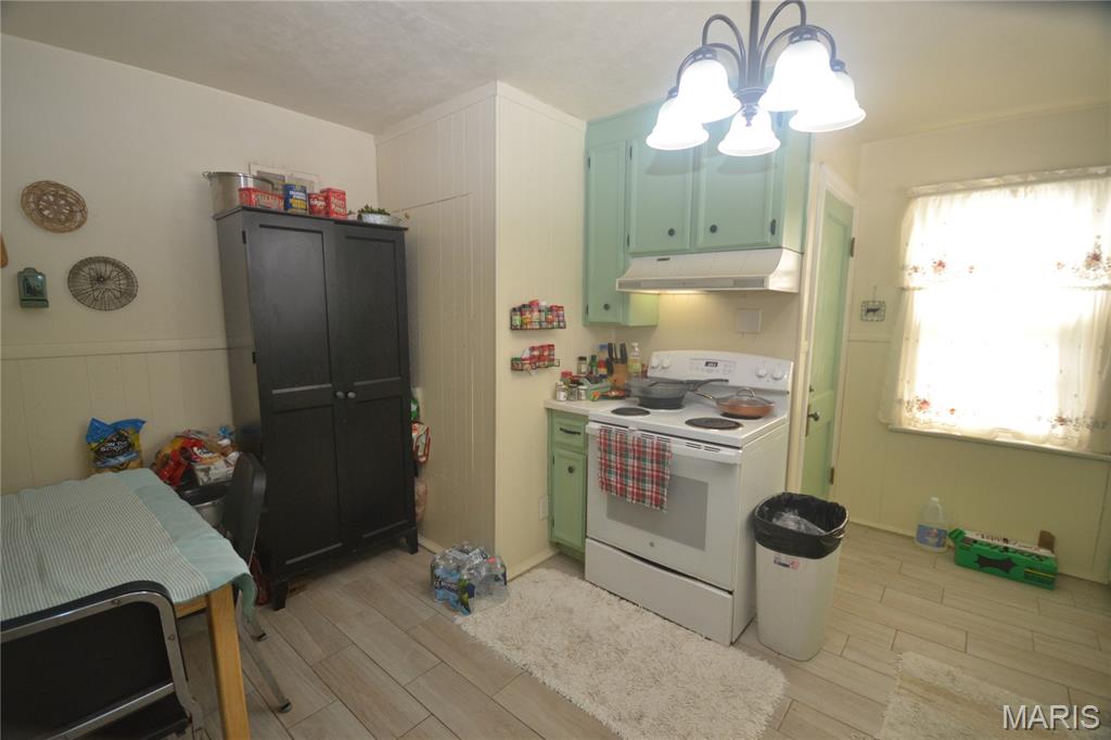 512 Kansas Avenue Belleville, IL 62221 - Photo 5 of 15