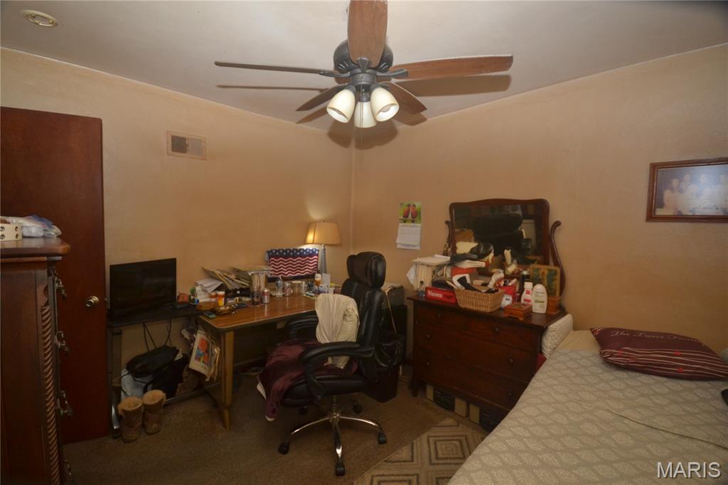 512 Kansas Avenue Belleville, IL 62221 - Photo 10 of 15