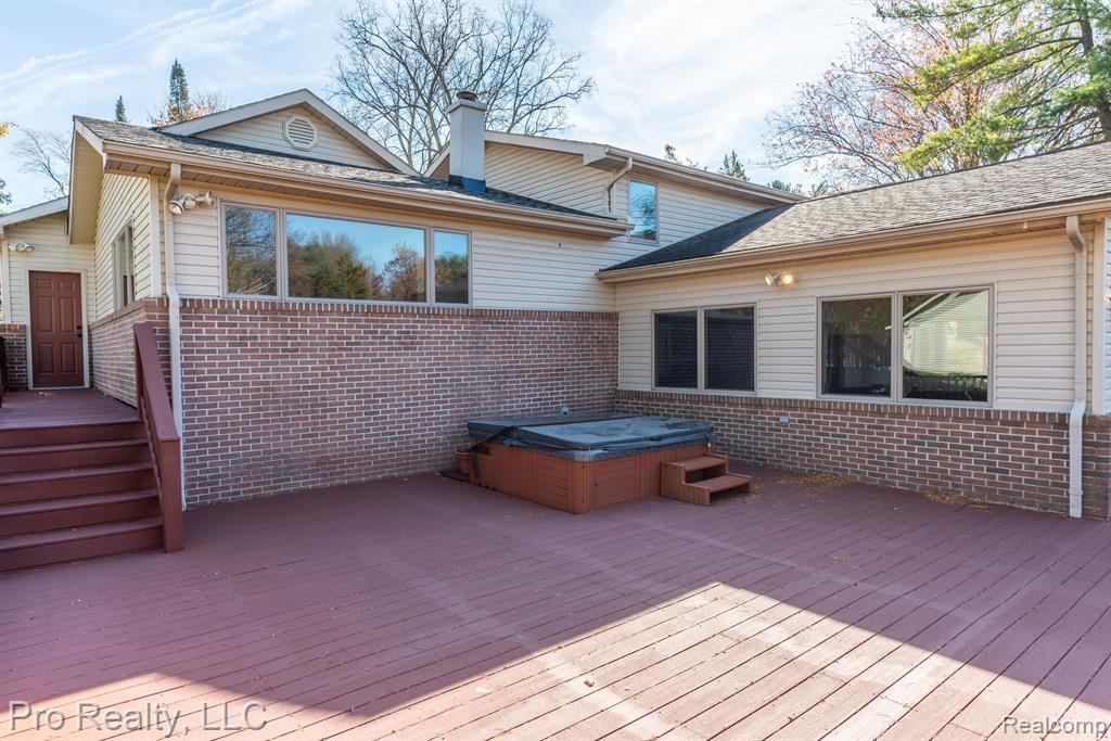 29632 Pond Ridge Road Farmington Hills, MI 48334 - Photo 4 of 32