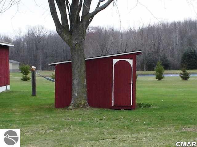 6870 North Winans Road Alma, MI 48801 - Photo 11 of 12 1773306-10.JPG