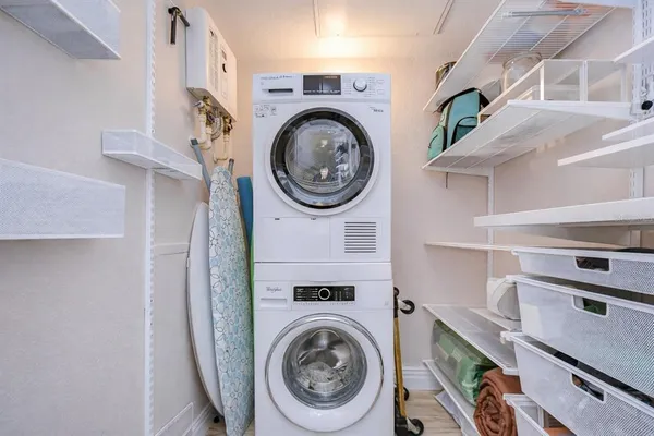 $2,200 | 2410 West Azeele Street, Unit 234, Tampa, FL 33609