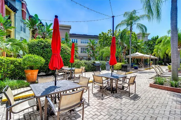 $2,200 | 2410 West Azeele Street, Unit 234, Tampa, FL 33609