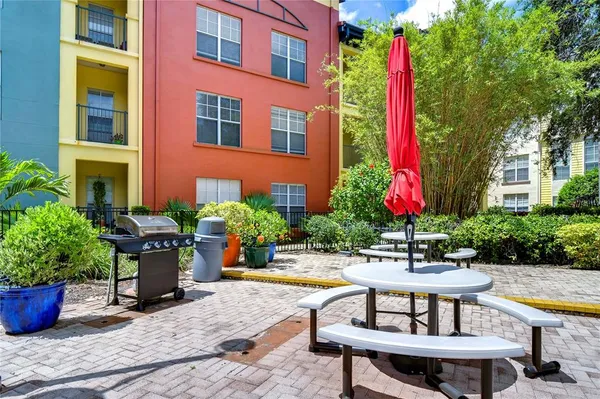 $2,200 | 2410 West Azeele Street, Unit 234, Tampa, FL 33609