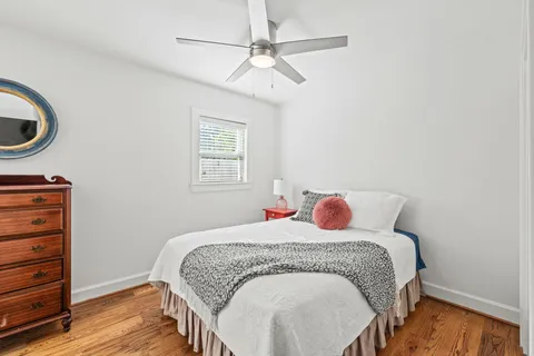$799,900 | 125 North Street, Houston, TX 77009