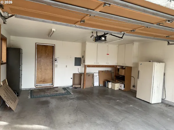 $375,000 | 10710 South McAlister Road, Island City, OR 97850