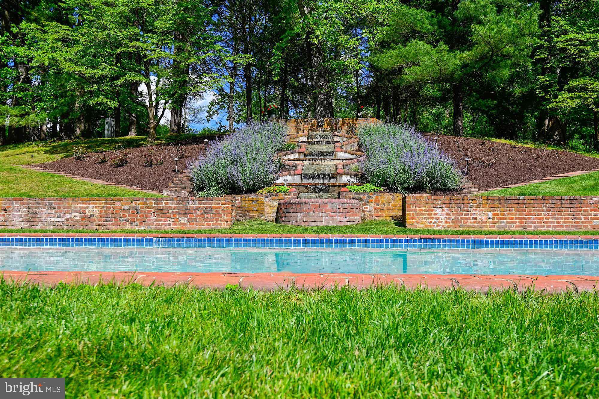 714 Western Run Road Cockeysville, MD 21030 - Photo 2 of 124