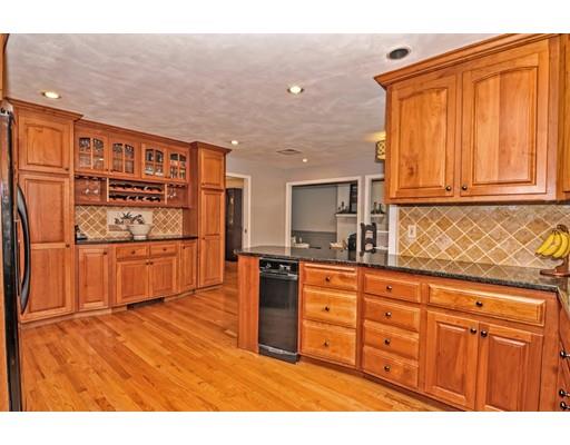 7 Sparrow Road Norfolk, MA 02056 - Photo 12 of 39 Gallery Image 12