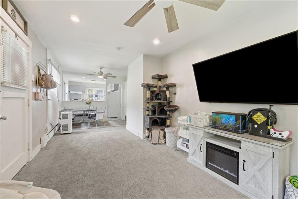 1048 Unity Trestle Road Pittsburgh, PA 15239 - Photo 7 of 38 Gallery Image 7
