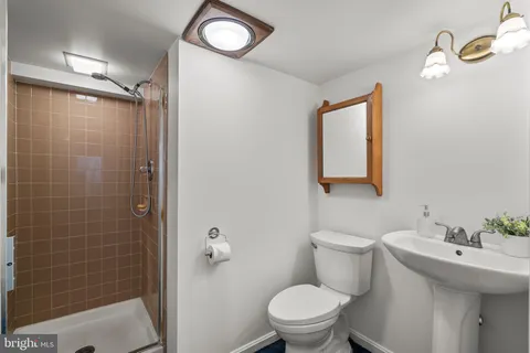 $975,000 | 1714 Luzerne Avenue, Silver Spring, MD 20910