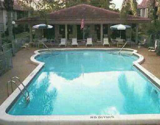 1174 Northwest 13th Street, Unit 226B Boca Raton, FL 33486 - Photo 1 of 2 Primary Photo