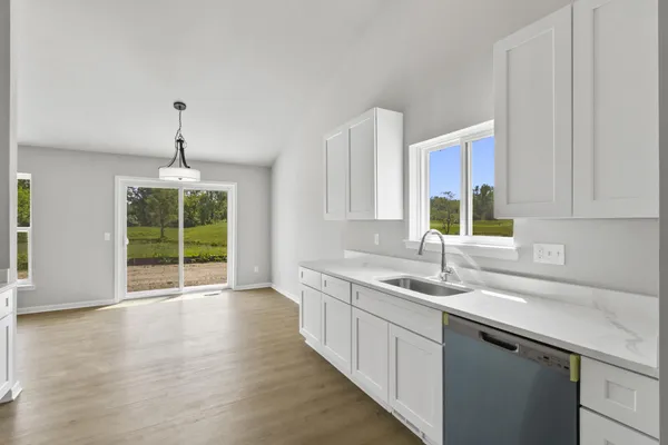 $279,900 | 31541 Augusta Drive, Unit 71, Romulus, MI 48174