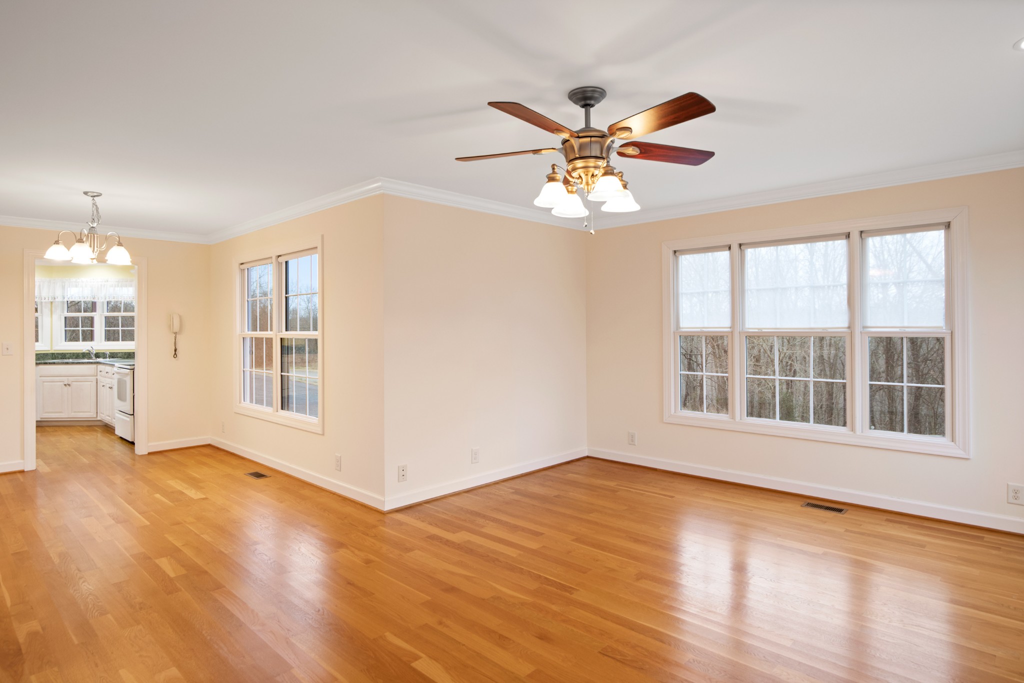 200 Davidson Road Smithville, TN 37166 - Photo 5 of 43 Gallery Image 5