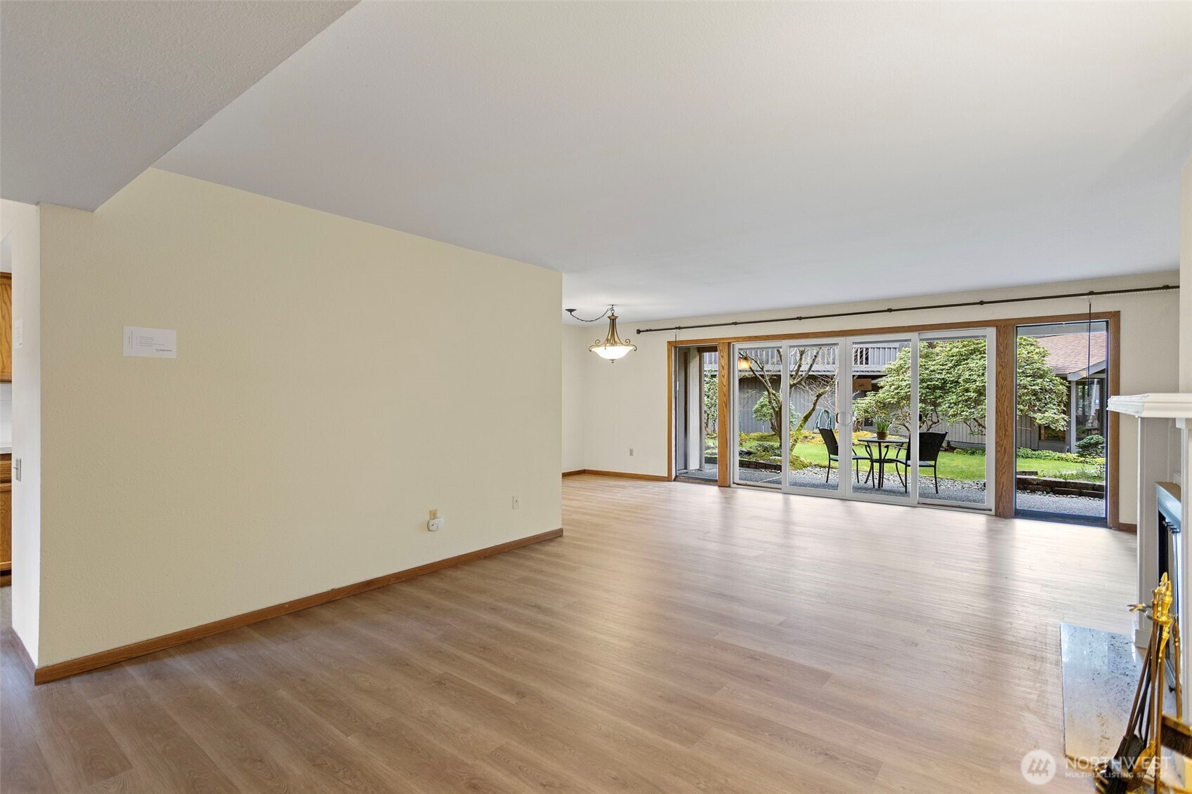 1602 Northeast 140th Street, Unit N2 Seattle, WA 98125 - Photo 14 of 39