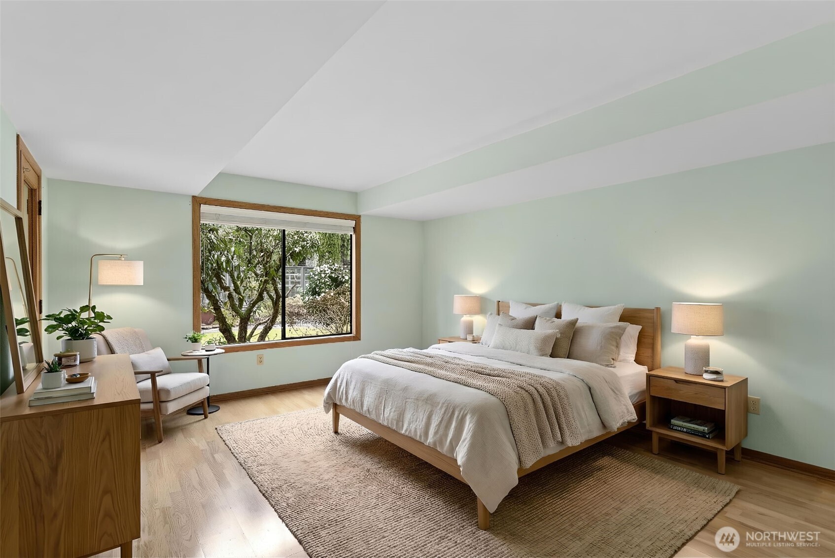 1602 Northeast 140th Street, Unit N2 Seattle, WA 98125 - Photo 18 of 39