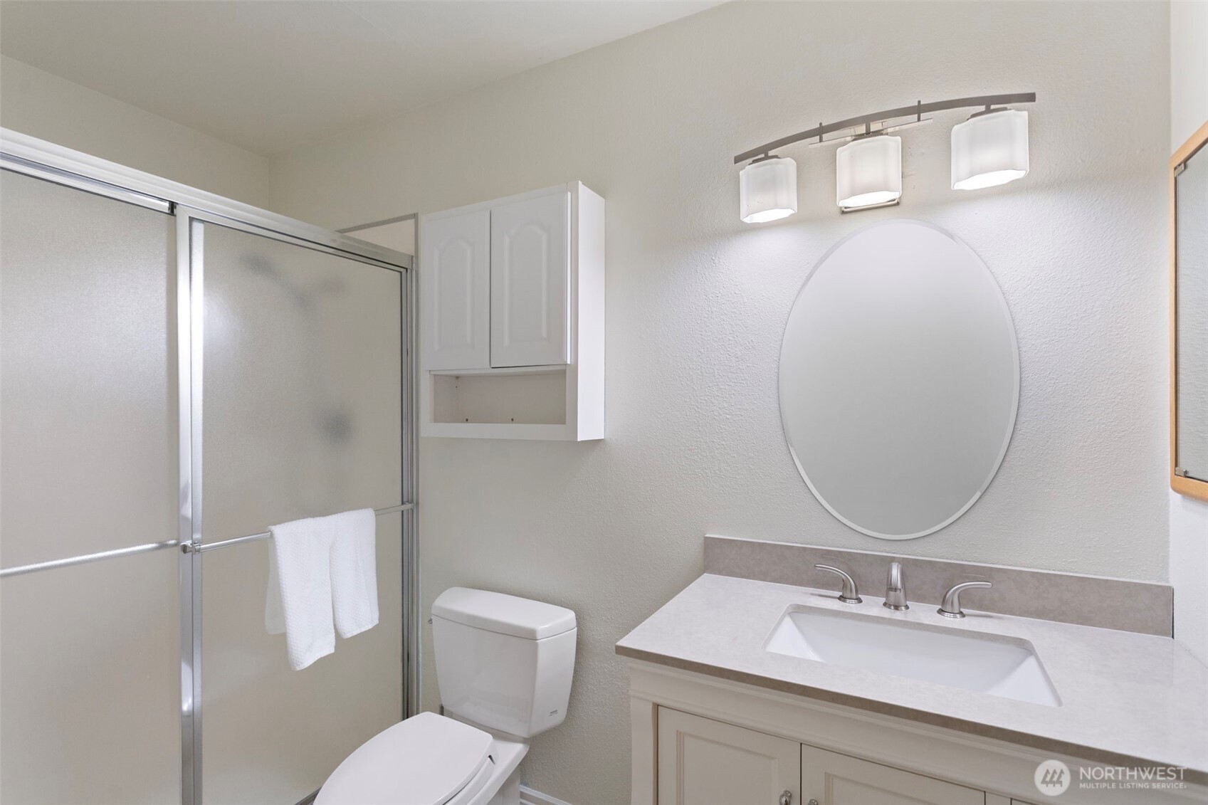 1602 Northeast 140th Street, Unit N2 Seattle, WA 98125 - Photo 22 of 39