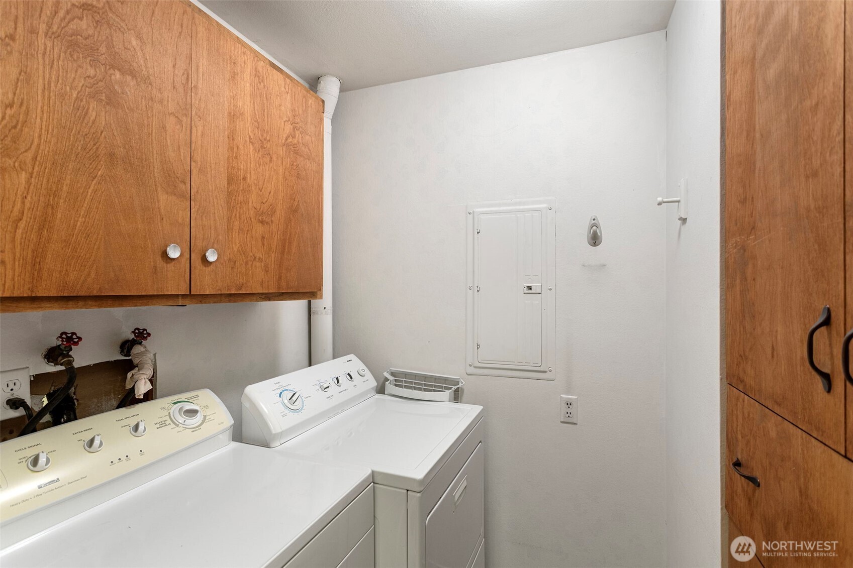 1602 Northeast 140th Street, Unit N2 Seattle, WA 98125 - Photo 29 of 39