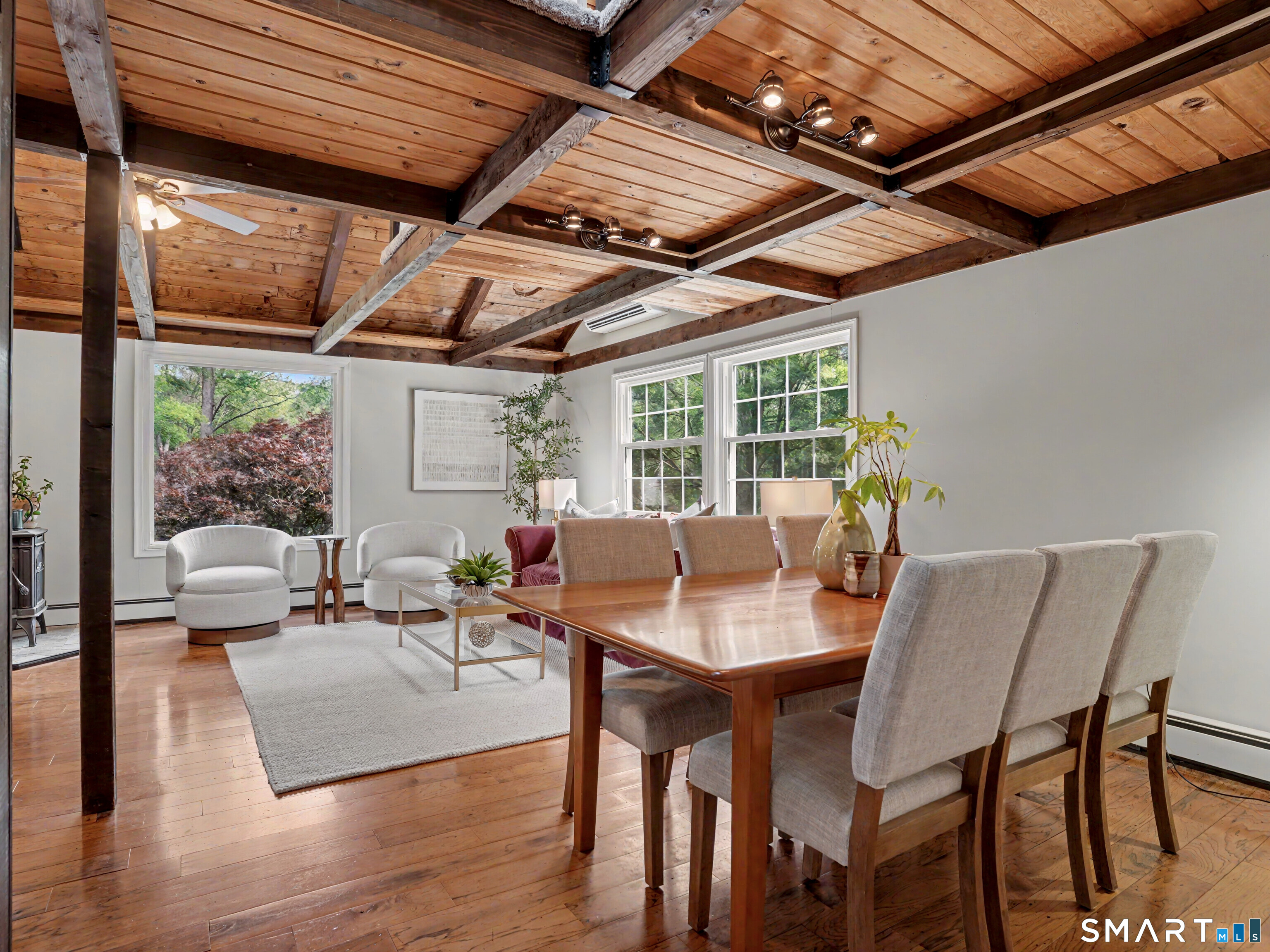 252 Bennetts Farm Road Ridgefield, CT 06877 - Photo 4 of 40 And, continues into the spacious Living Room