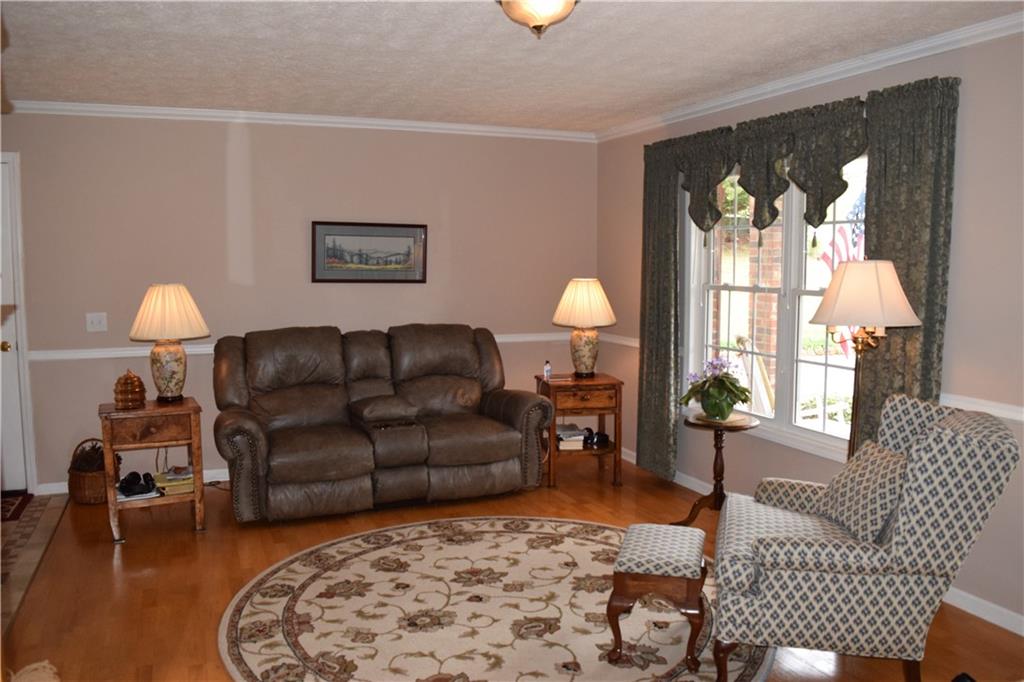 3470 Raintree Drive Hudson, NC 28638 - Photo 3 of 37 Gallery Image 3