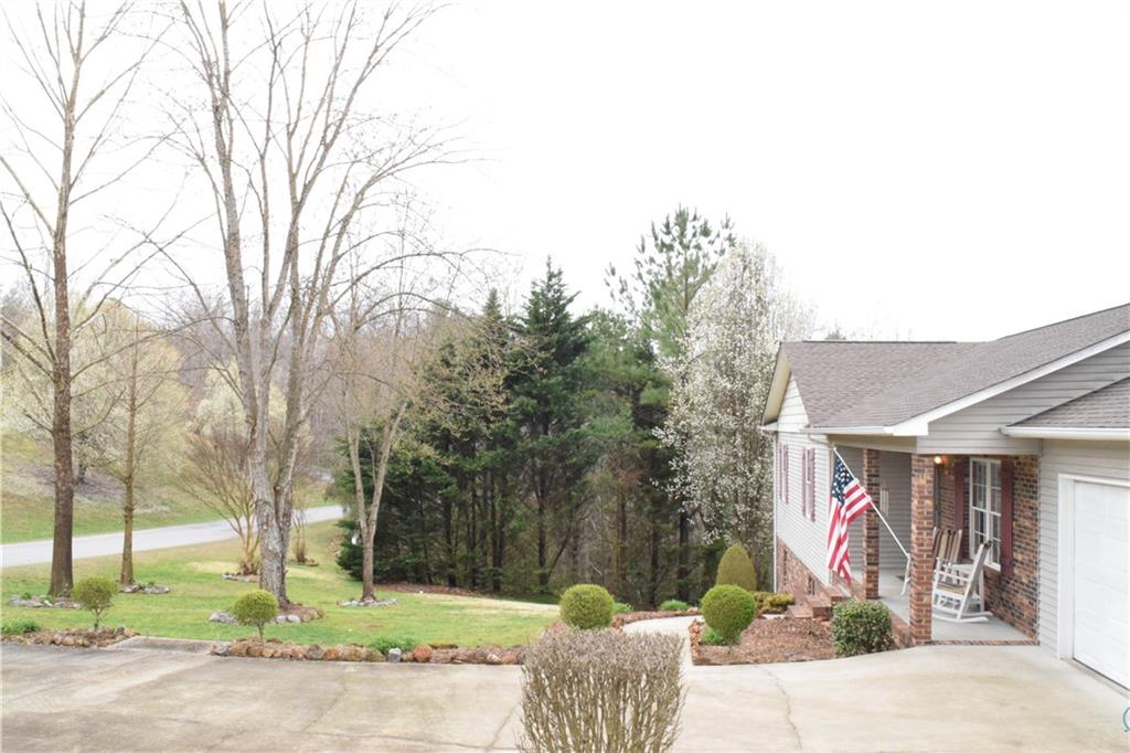 3470 Raintree Drive Hudson, NC 28638 - Photo 35 of 37 Gallery Image 35