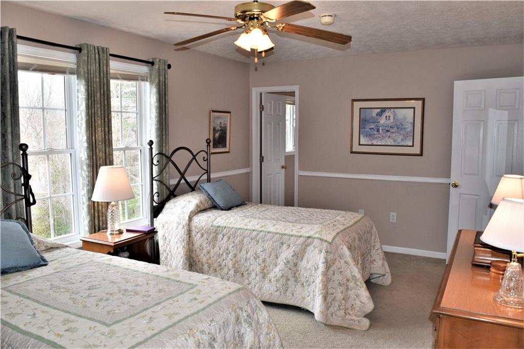 3470 Raintree Drive Hudson, NC 28638 - Photo 9 of 37 Gallery Image 9