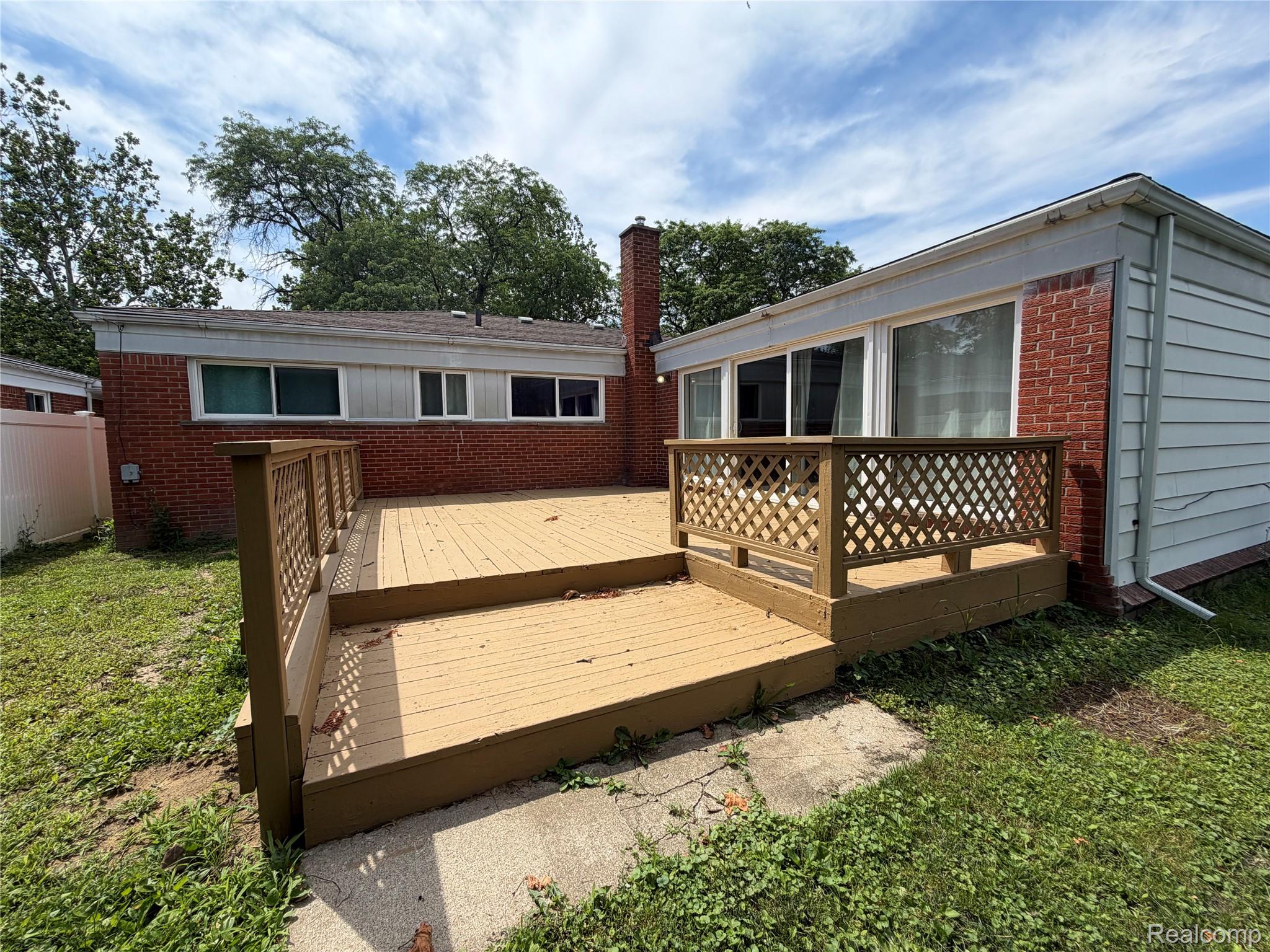 1861 Grange Road Trenton, MI 48183 - Photo 35 of 36 IMG_3589.jpeg