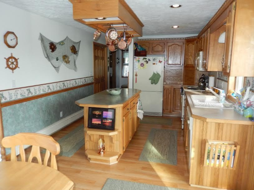 652 Eagle Point Road Lake Odessa, MI 48849 - Photo 10 of 25 988 10