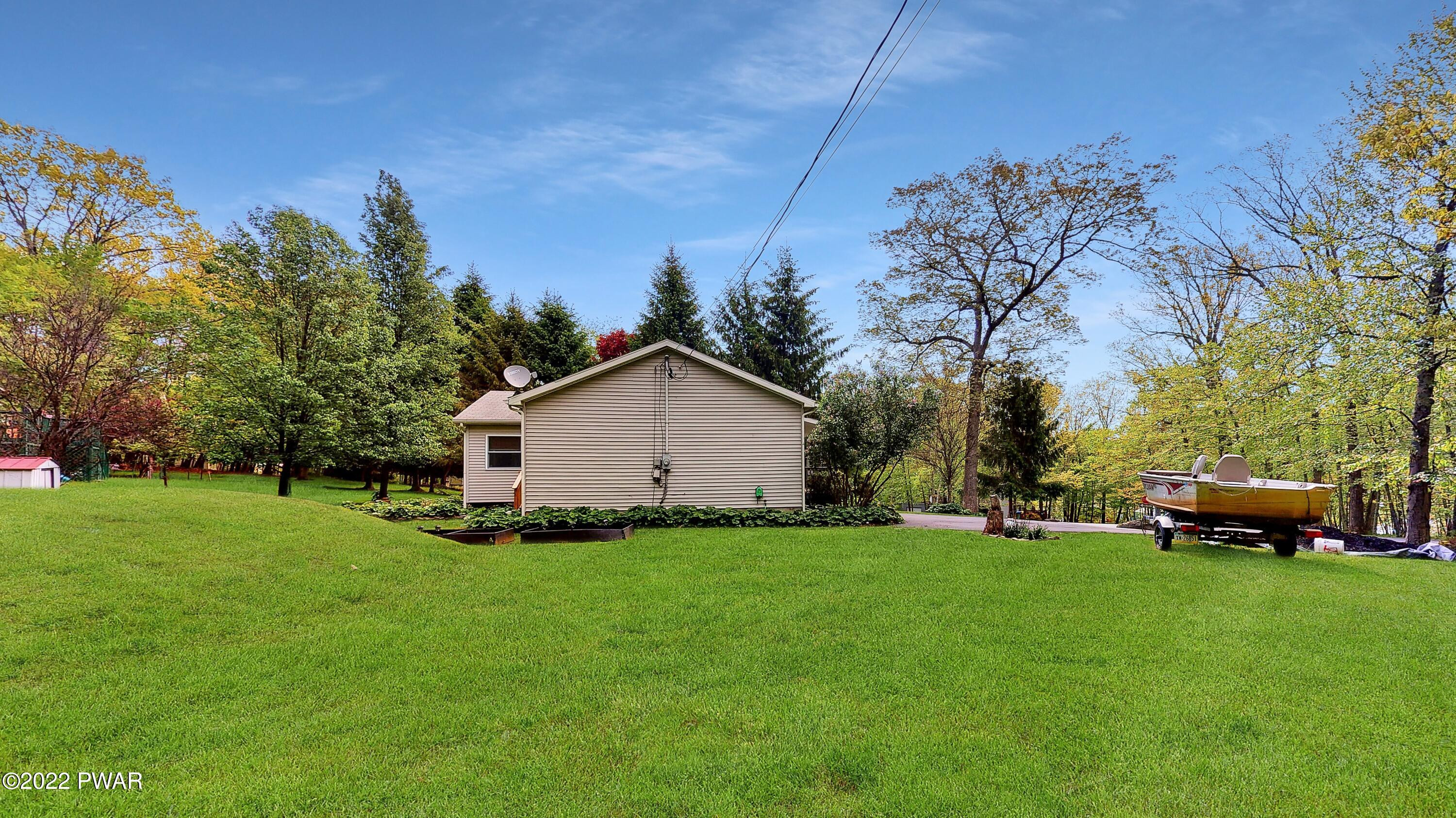 102 Colonia Road Milford, PA 18337 - Photo 24 of 39 102-Colonia-Road-05212022_161631