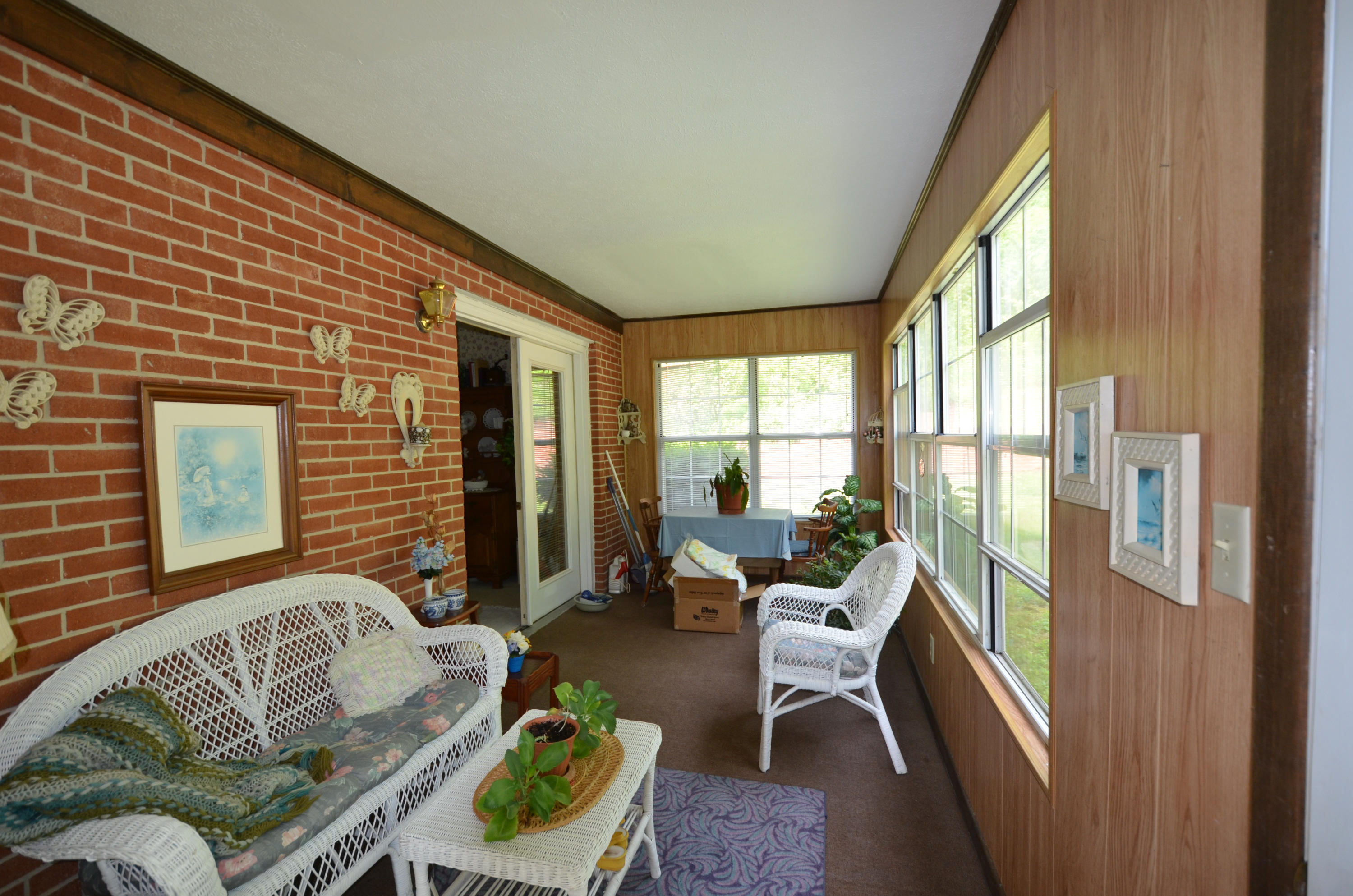 320 Bennett Road Oliver Springs, TN 37840 - Photo 3 of 21 DSC_0613
