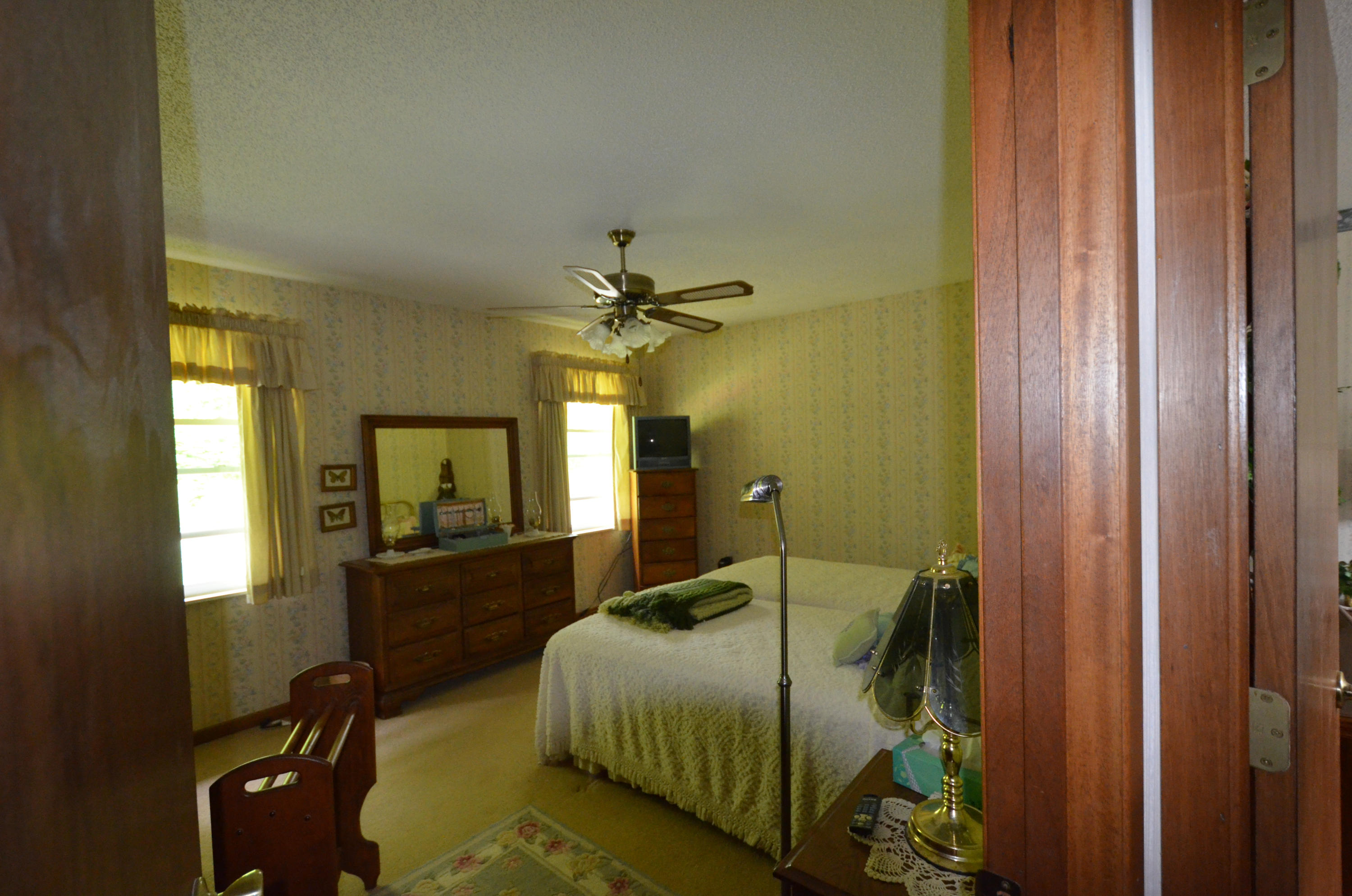 320 Bennett Road Oliver Springs, TN 37840 - Photo 8 of 21 DSC_0618