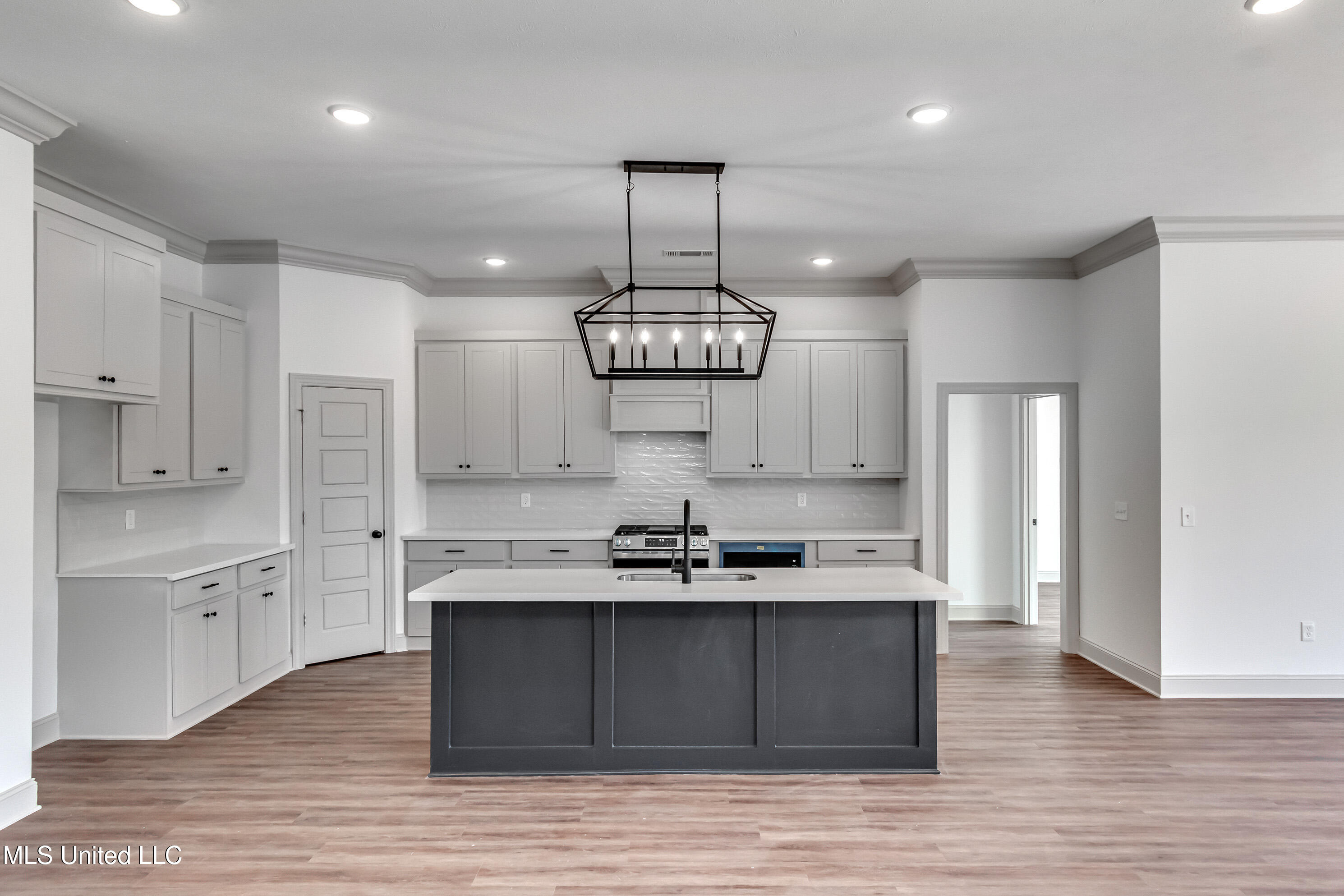 229 Bronson Bend Flowood, MS 39232 - Photo 11 of 37 229 Bronson Bend-34