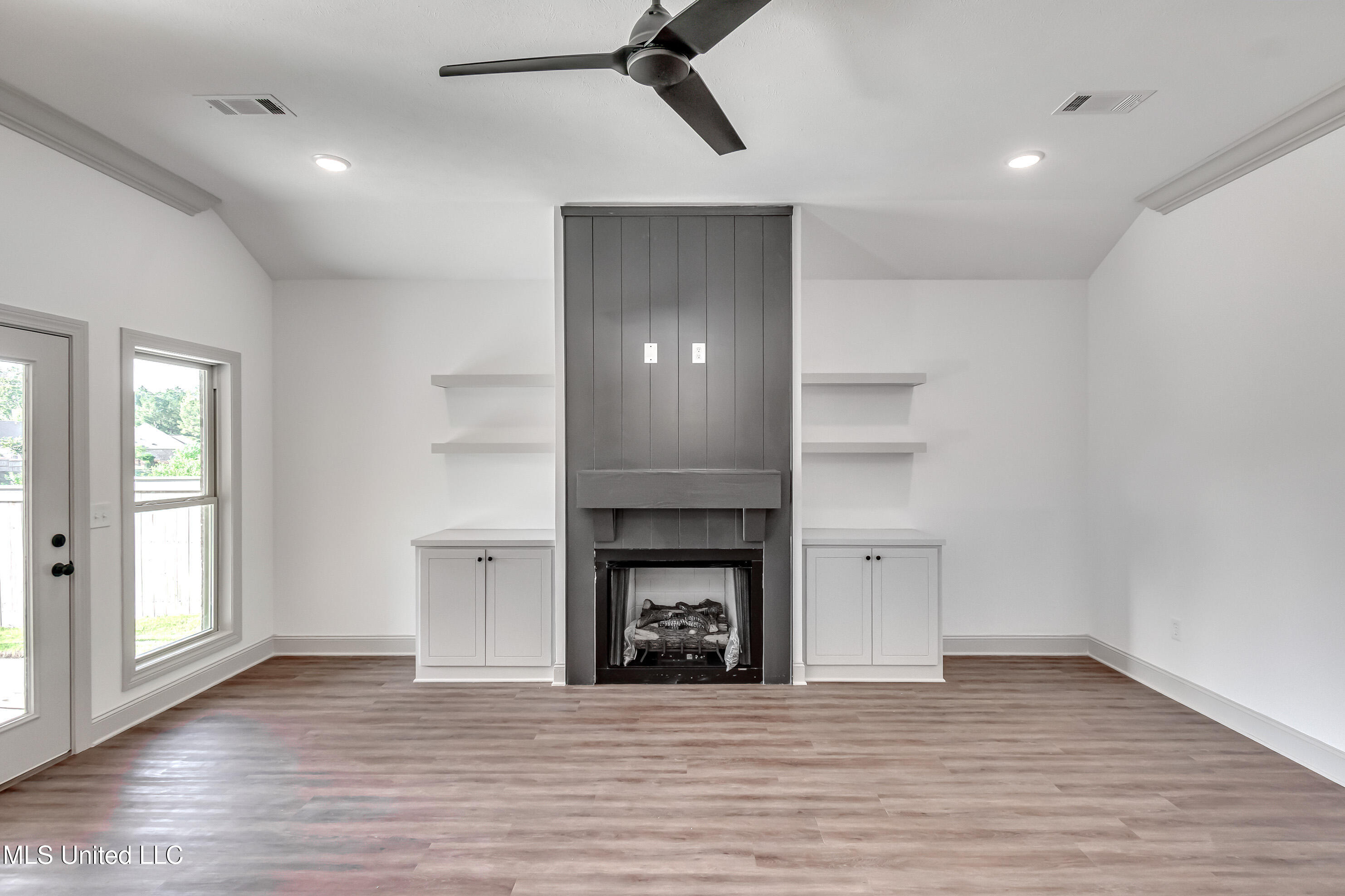 229 Bronson Bend Flowood, MS 39232 - Photo 12 of 37 229 Bronson Bend-37