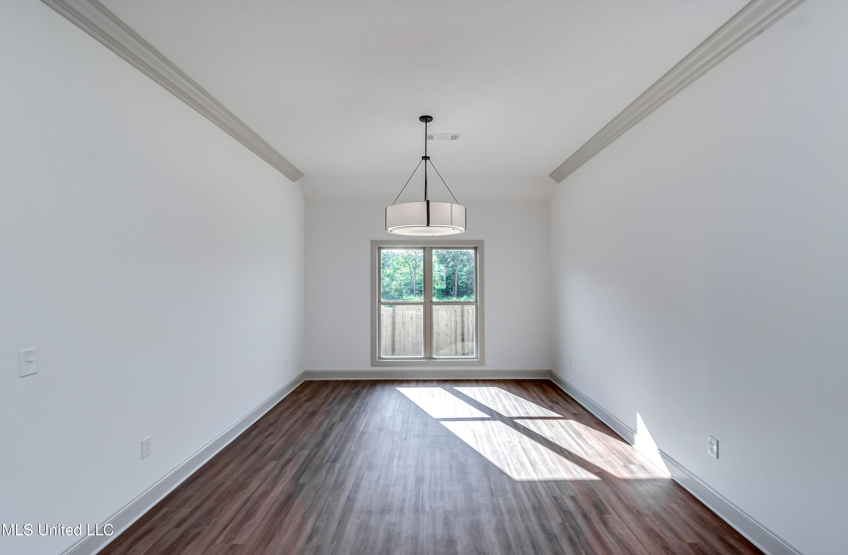 229 Bronson Bend Flowood, MS 39232 - Photo 13 of 37 229 Bronson Bend-38