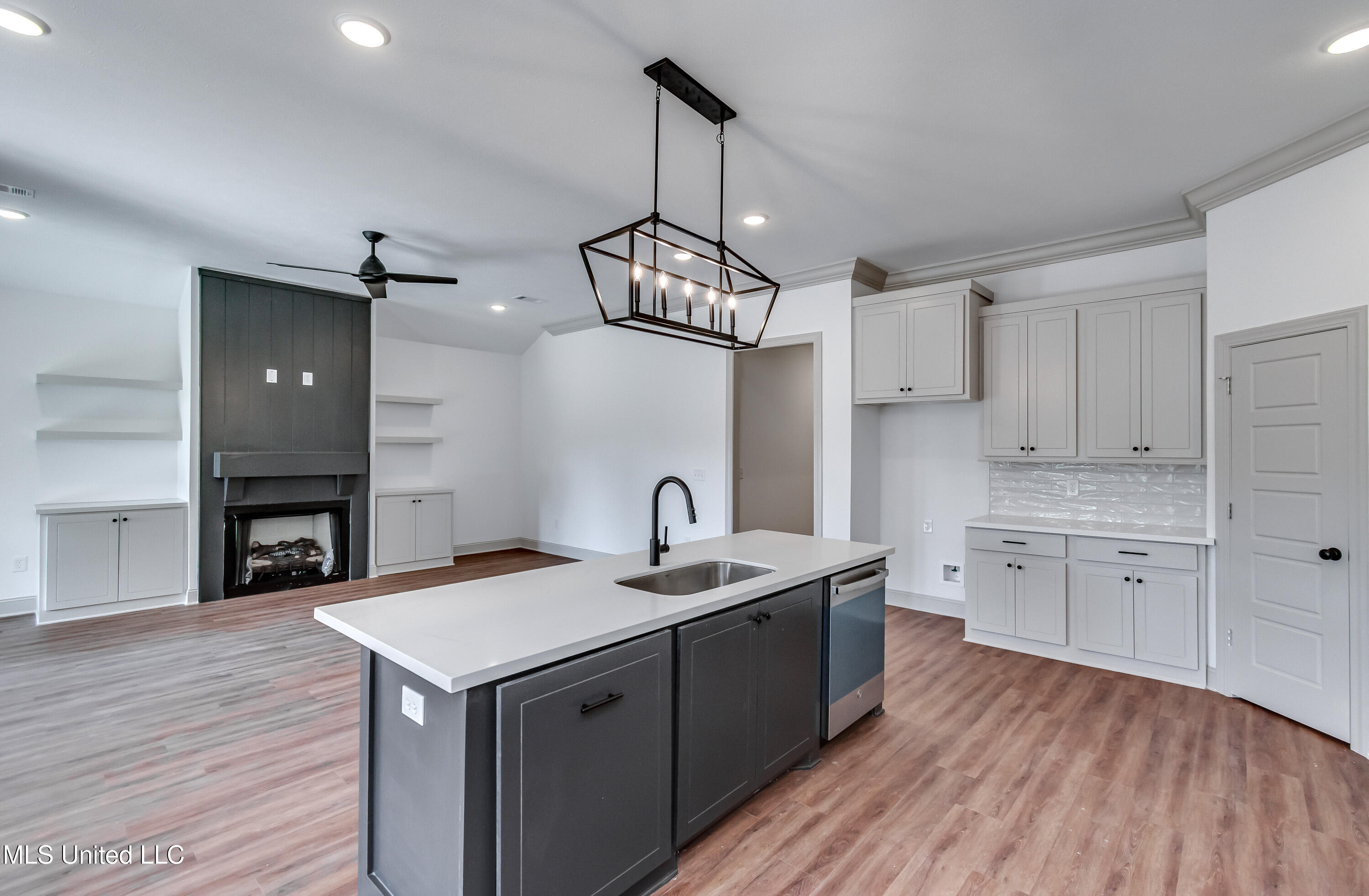 229 Bronson Bend Flowood, MS 39232 - Photo 15 of 37 229 Bronson Bend-41