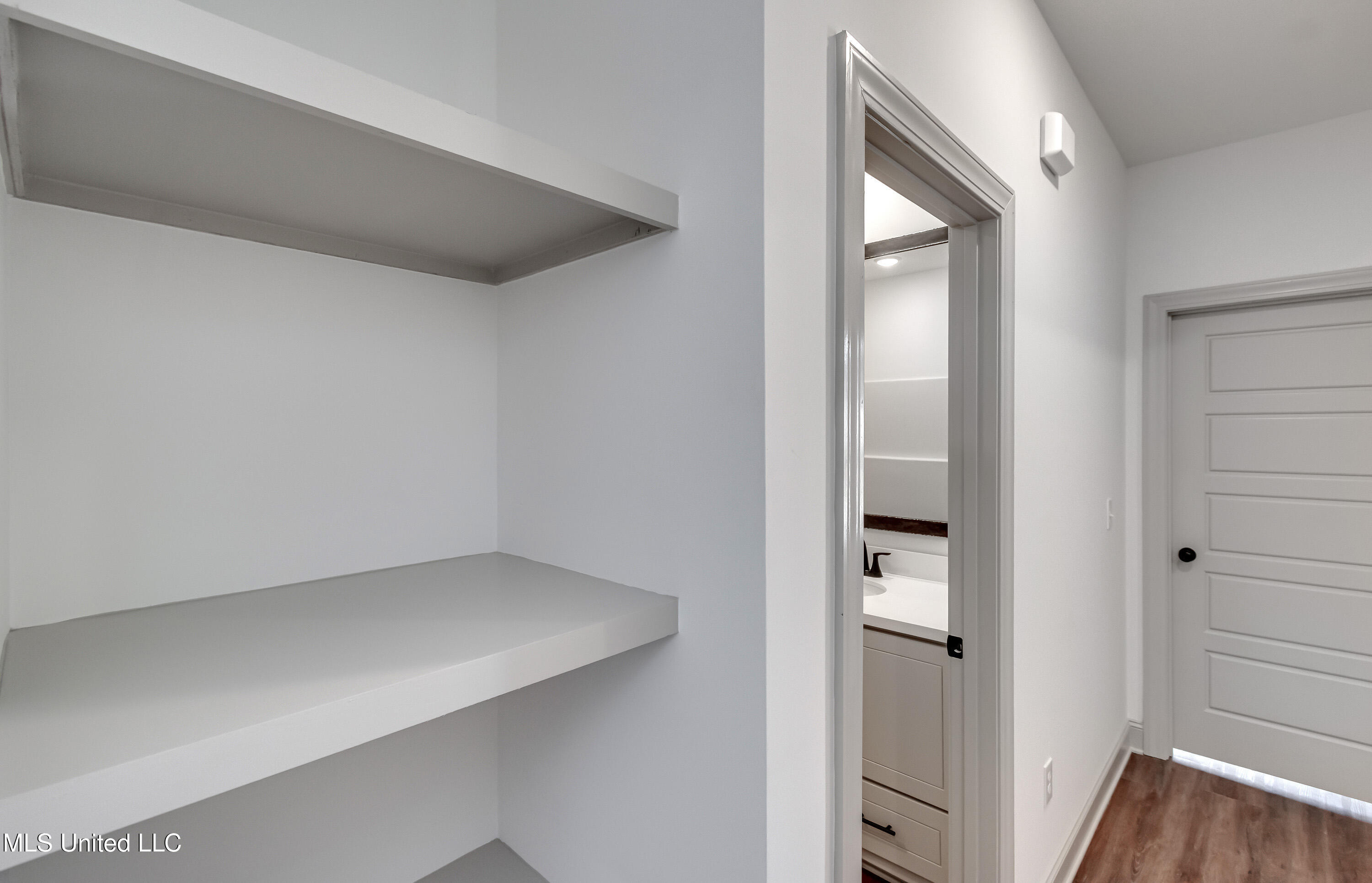 229 Bronson Bend Flowood, MS 39232 - Photo 31 of 37 229 Bronson Bend-20