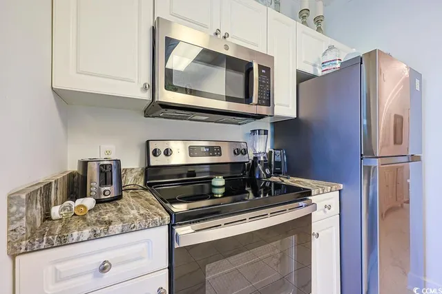 $194,900 | 695 Riverwalk Drive, Unit 102, Myrtle Beach, SC 29579