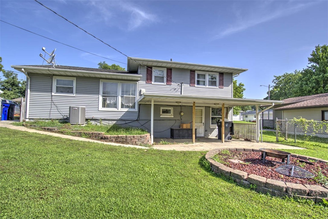 25 Ridge Drive Decatur, IL 62521 - Photo 18 of 20