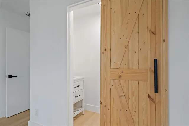 $2,400 | 4510 Northwest 49th Drive, Tamarac, FL 33319