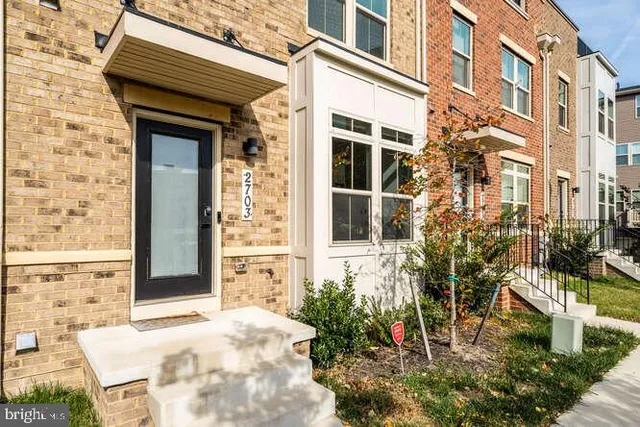 $579,999 | 2703 Chelsea Willows Way, Hyattsville, MD 20782