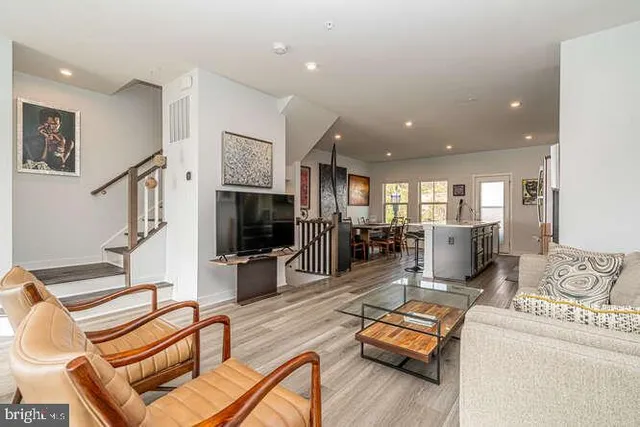 $579,999 | 2703 Chelsea Willows Way, Hyattsville, MD 20782