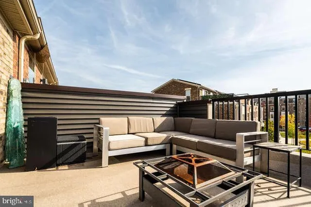 $579,999 | 2703 Chelsea Willows Way, Hyattsville, MD 20782