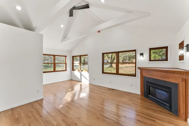 $615,000 | 3 Daves Lane, Newtown, CT 06470