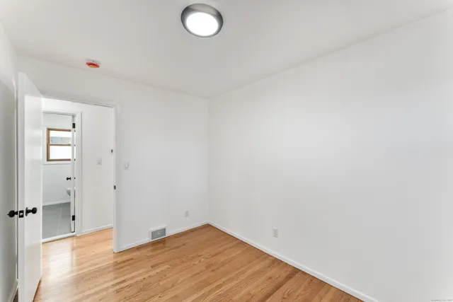 $615,000 | 3 Daves Lane, Newtown, CT 06470