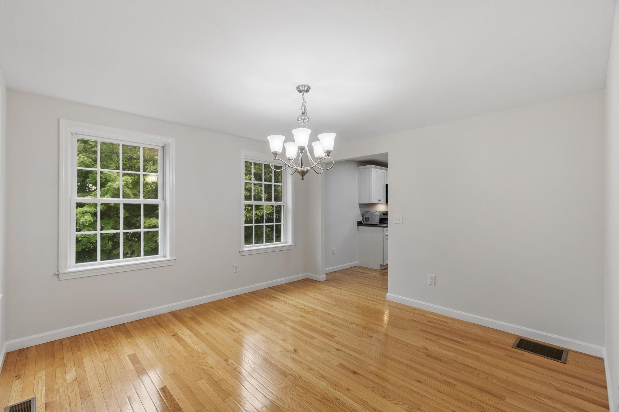 29 Cider Street Epping, NH 03042 - Photo 14 of 39