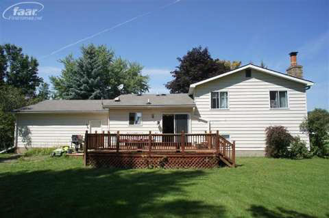 320 East Rolston Road Linden, MI 48451 - Photo 7 of 7 20366949-6.JPG
