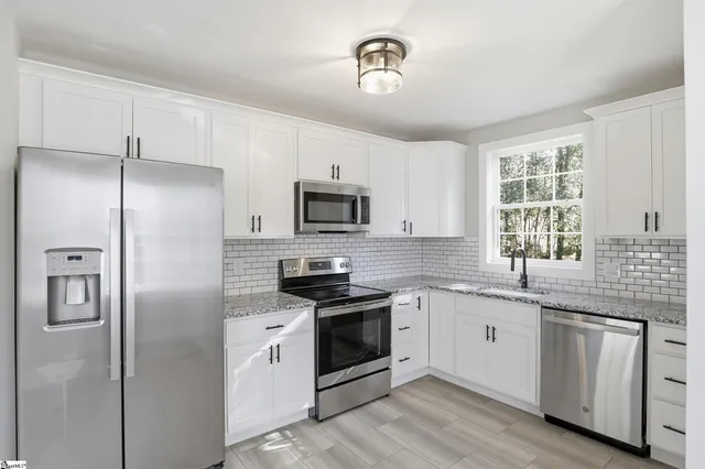 $389,900 | 43 Beck Avenue, Greenville, SC 29605