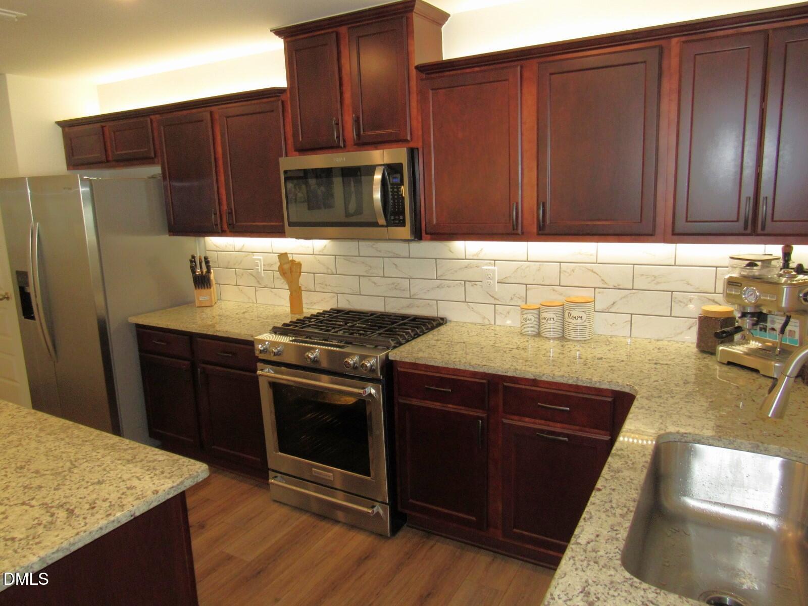 2238 Crestwood Rdg Drive Durham, NC 27704 - Photo 9 of 39 Kitchen