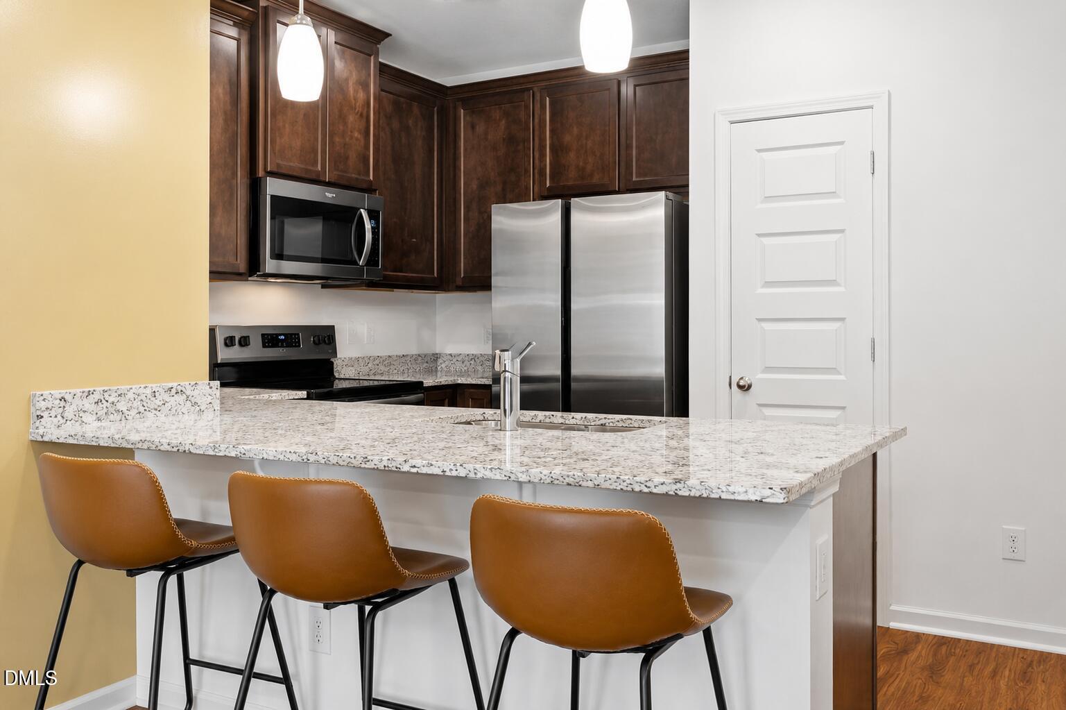 2113 Rockface Way Durham, NC 27703 - Photo 8 of 27 Rockface Way