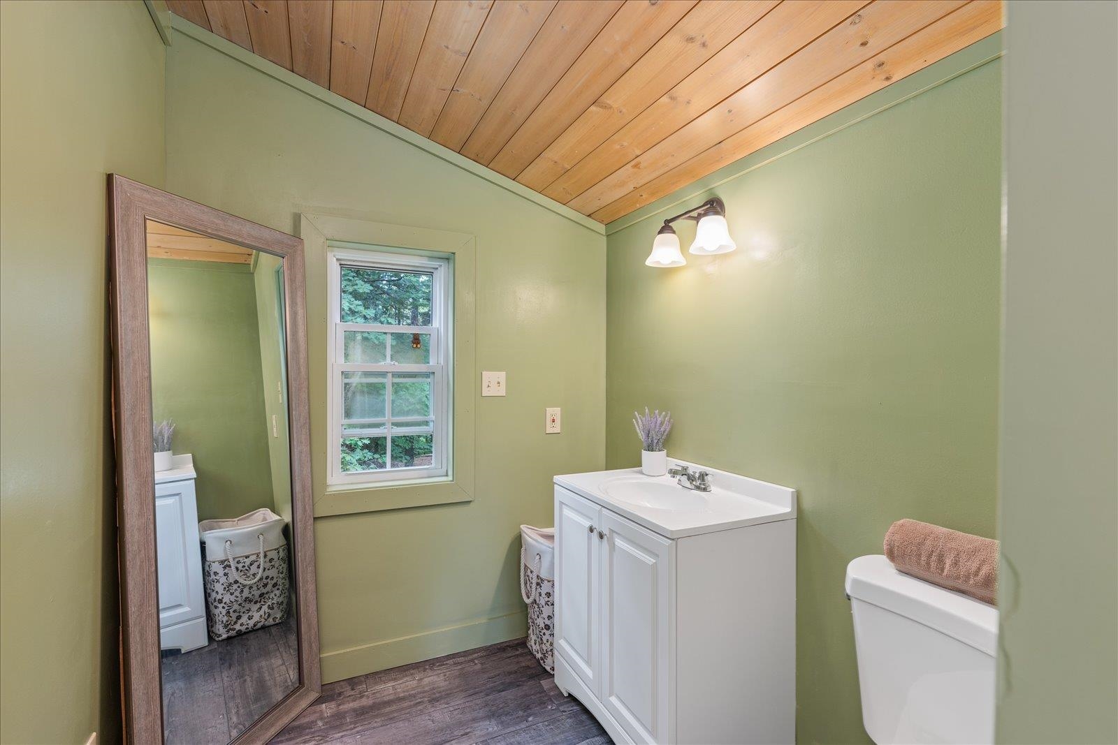 51 Timbertop Road New Ipswich, NH 03071 - Photo 22 of 41
